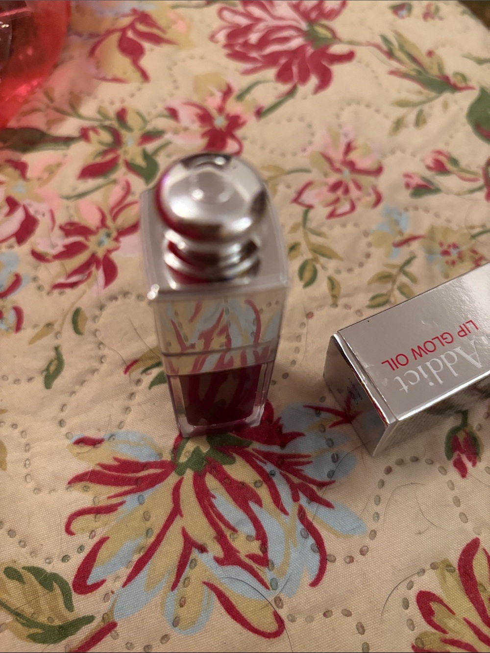 Dior Addict Lip Glow Oil - Cherry (006) Silver Packaging - Picture 5 of 5